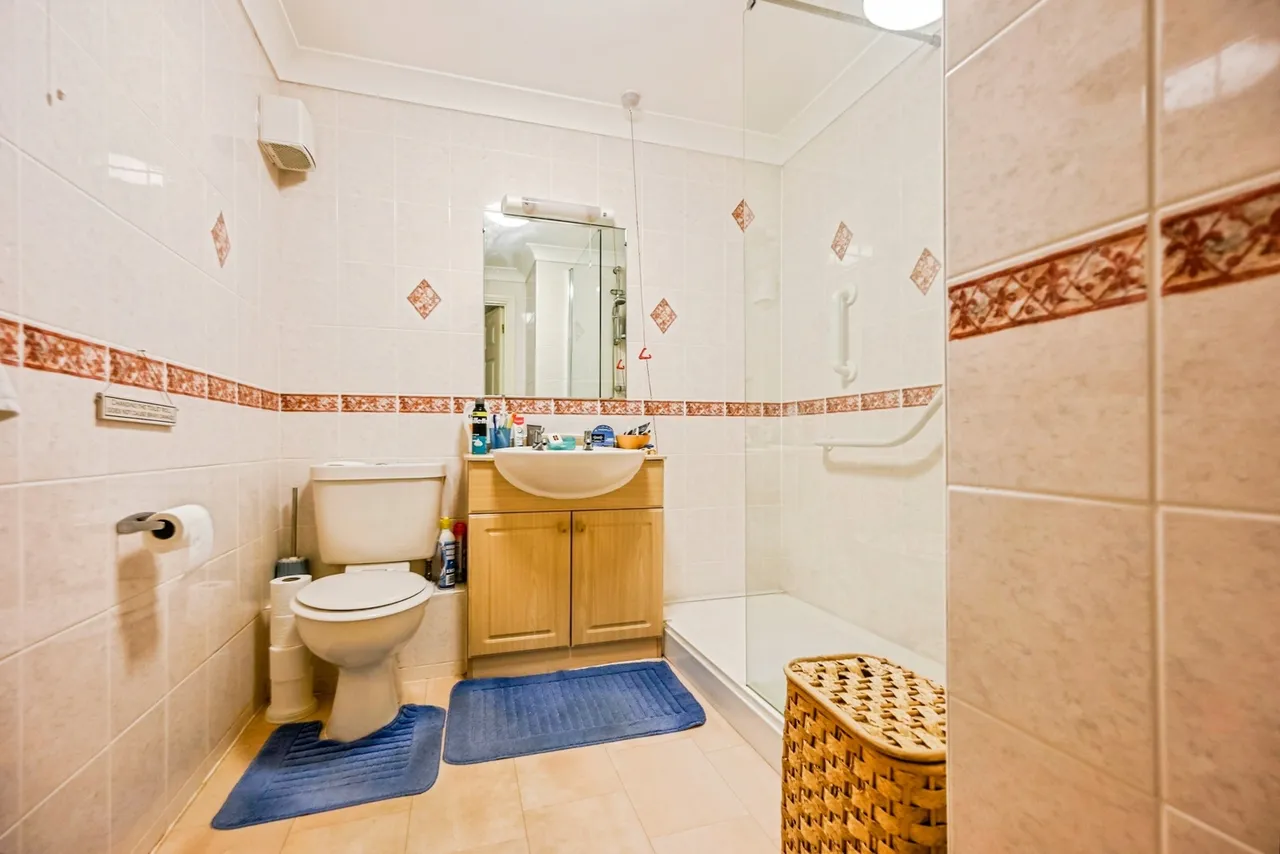 Woolton Road, Childwall, L16, photo 9