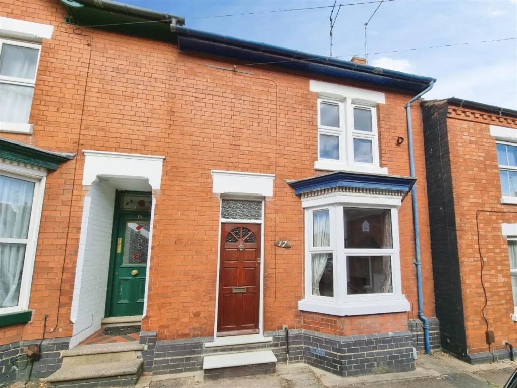 3 bed house to rent, Montague Street, Rushden