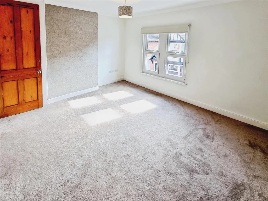 Montague Street, Rushden, photo 6