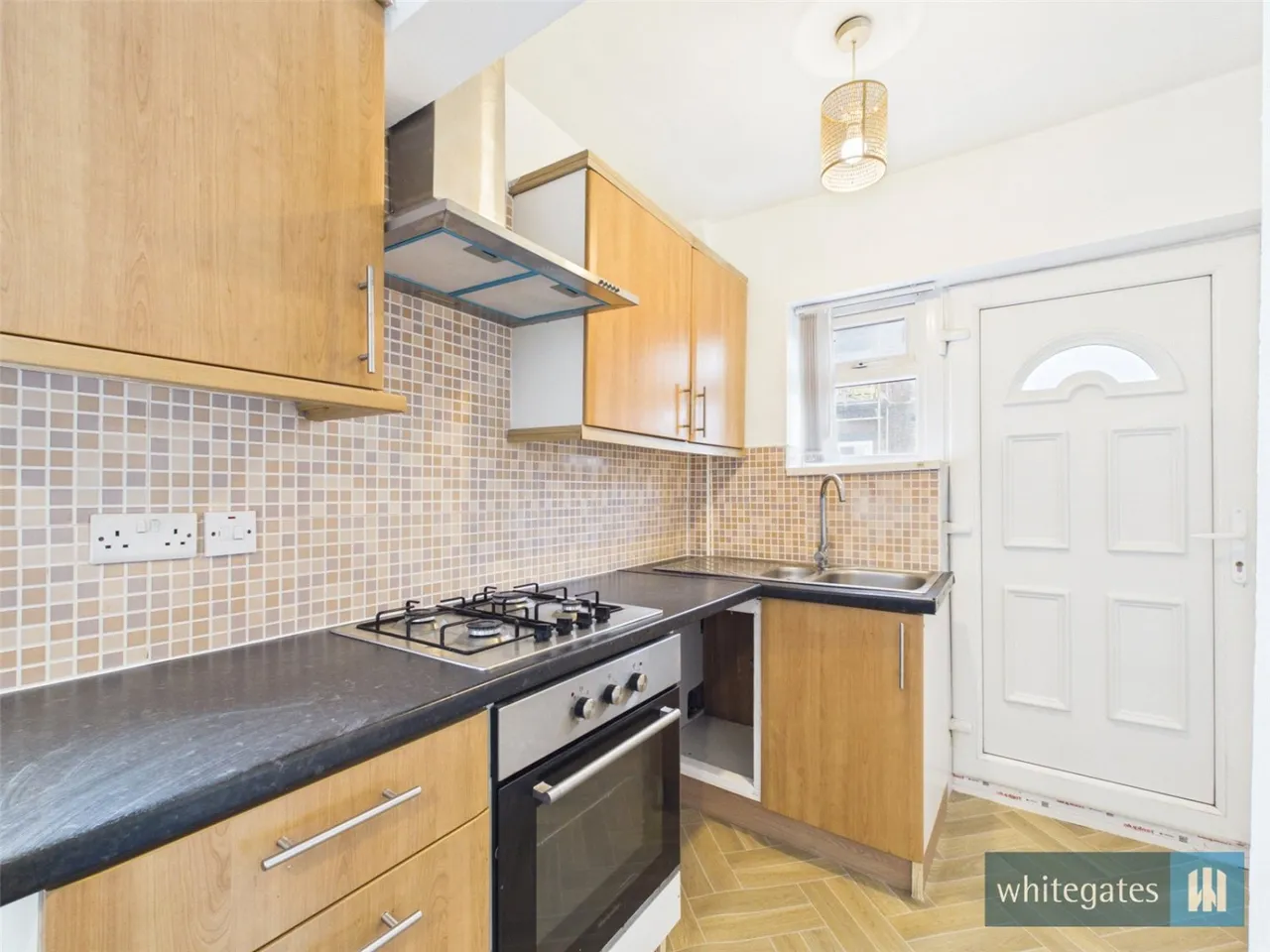 Victoria Park Avenue, Bramley, LS13, photo 4