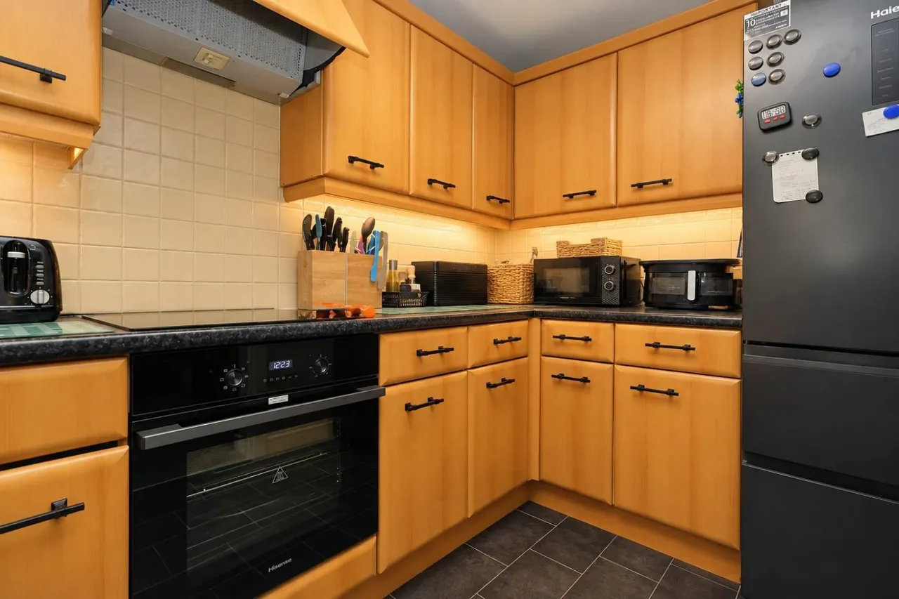 Pavilion Close, Stanningley, LS28, photo 4