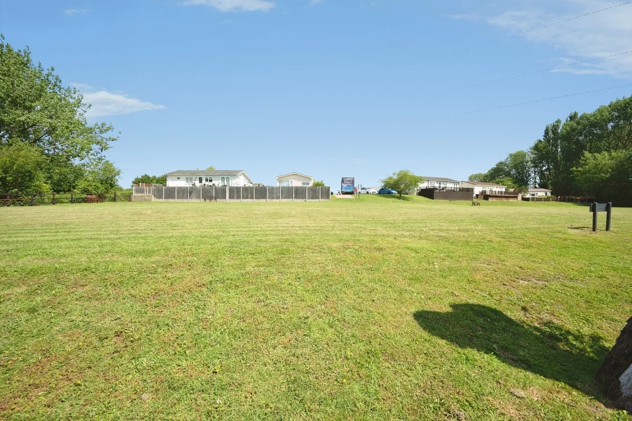 Folly Park, High Street, Clapham, Bedford, MK41, photo 20