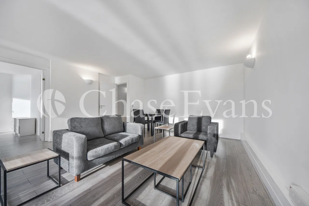 Chart House, 6 Burrells Wharf Square, Isle Of Dogs, London, E14, photo 2