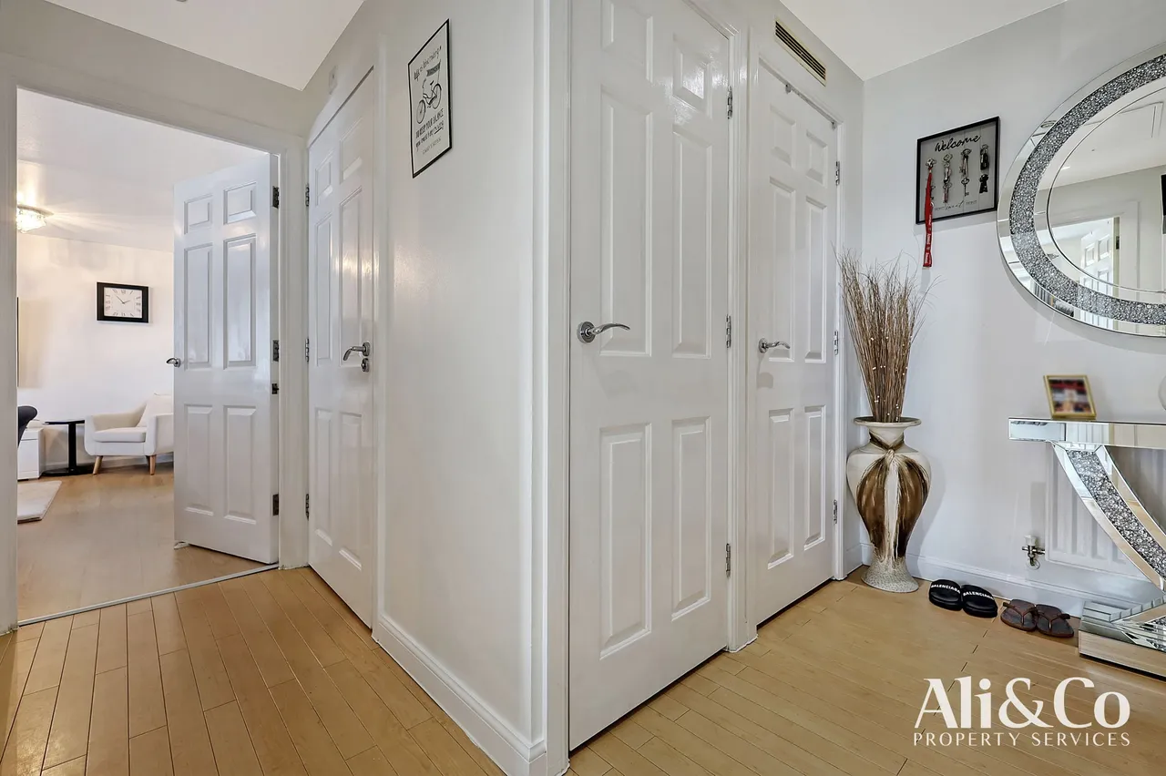 Frobisher Gardens, Chafford Hundred, Essex, RM16 6EY, photo 7
