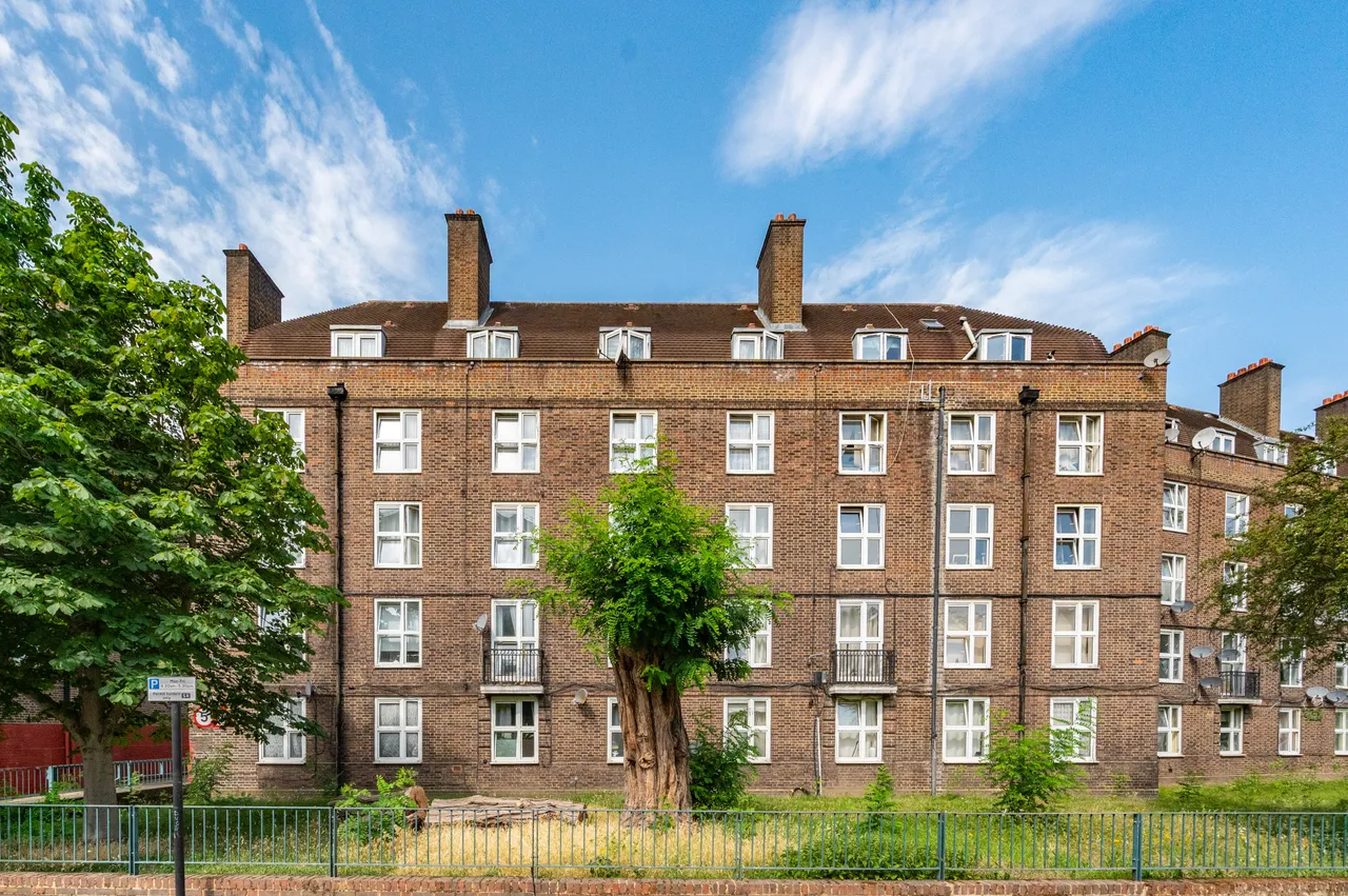 London, SW8, photo 8