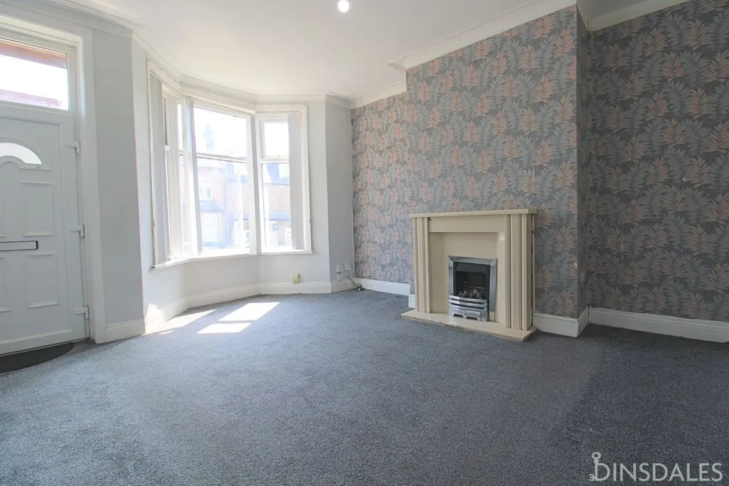 Upper Woodlands Road, Bradford BD8 9JE, photo 3