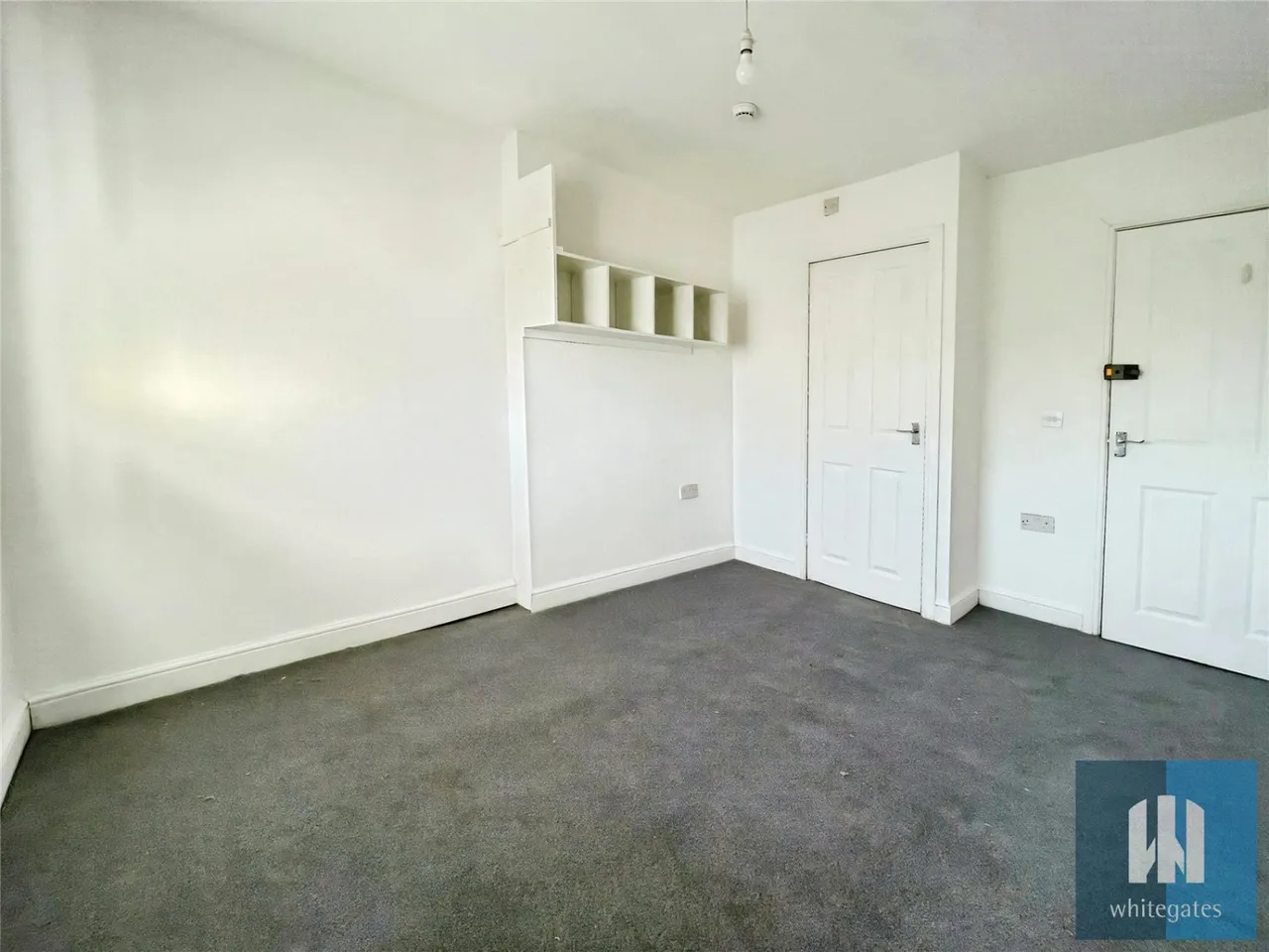 Lowerhouses Lane, Lowerhouses, HD5, photo 2