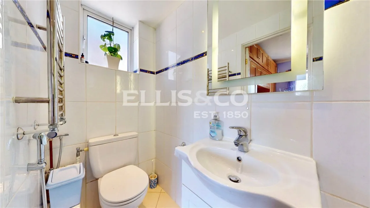 Oldfield Lane North, Greenford, UB6, photo 18
