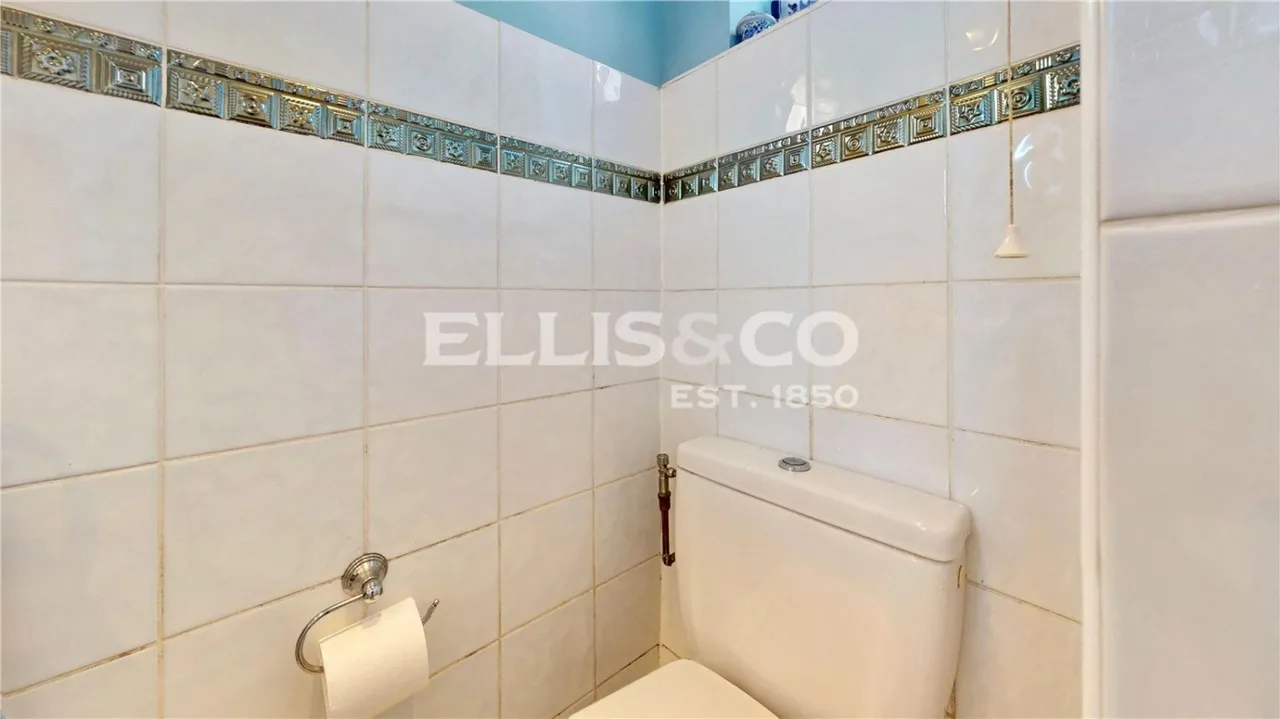 Oldfield Lane North, Greenford, UB6, photo 19