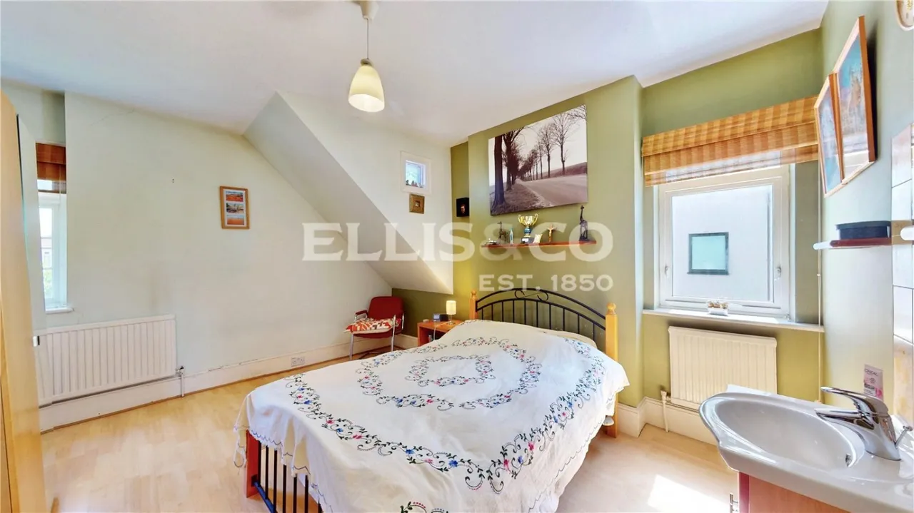 Oldfield Lane North, Greenford, UB6, photo 20