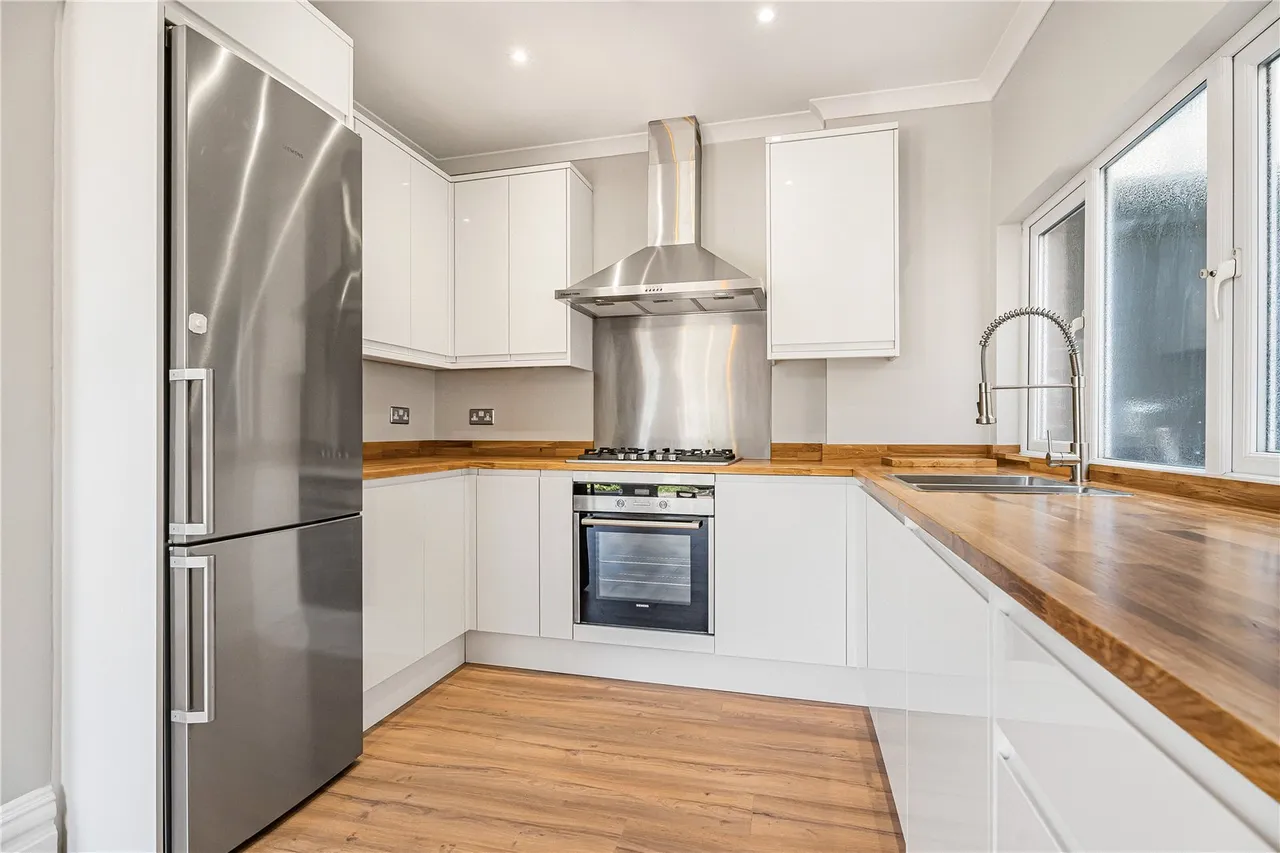 Chandos Avenue, Whetstone, N20 9EG, photo 5
