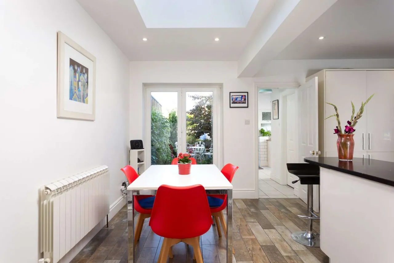 Acomb Road, York, YO24, photo 7