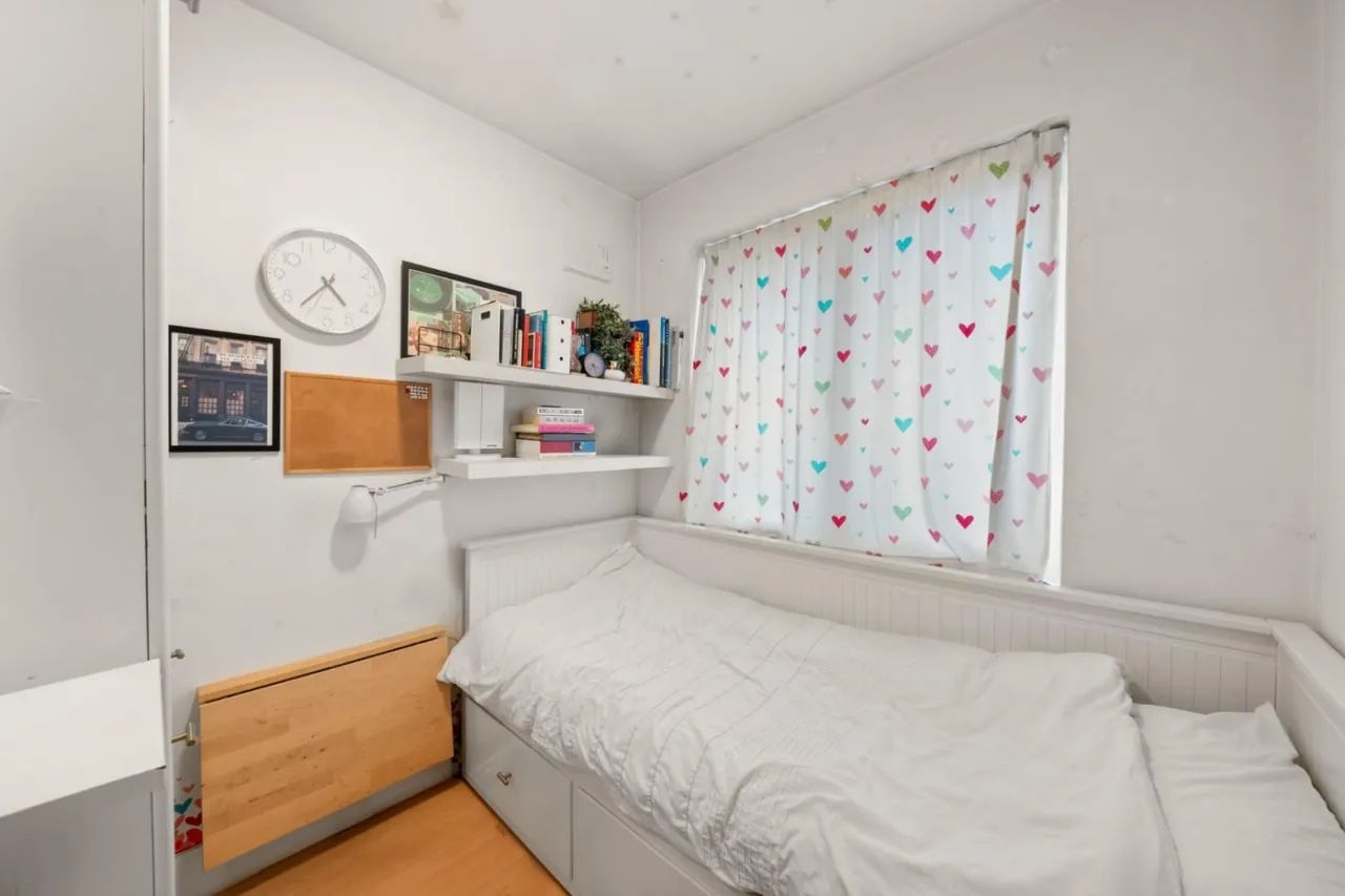 Hamilton Road, Hayes, UB3, photo 16