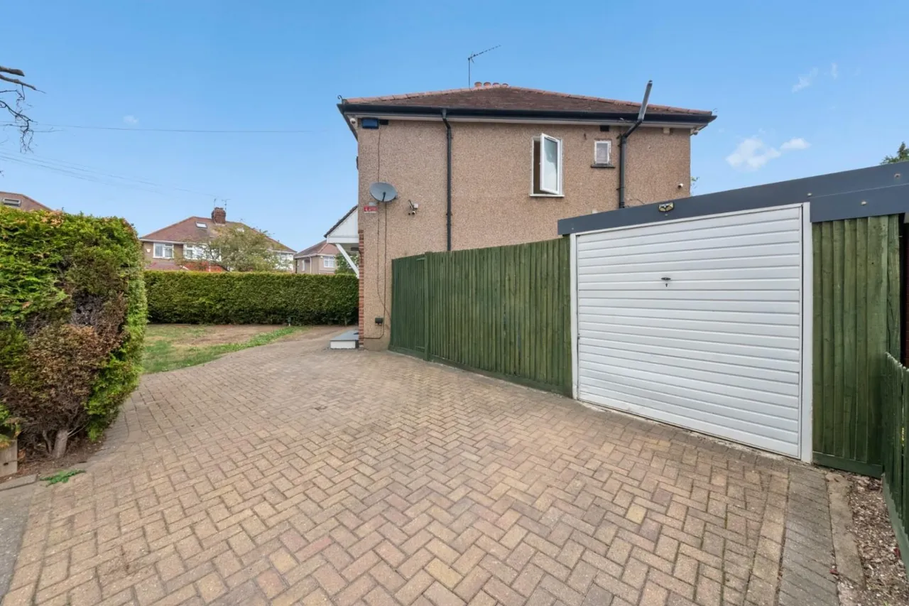 Hamilton Road, Hayes, UB3, photo 21