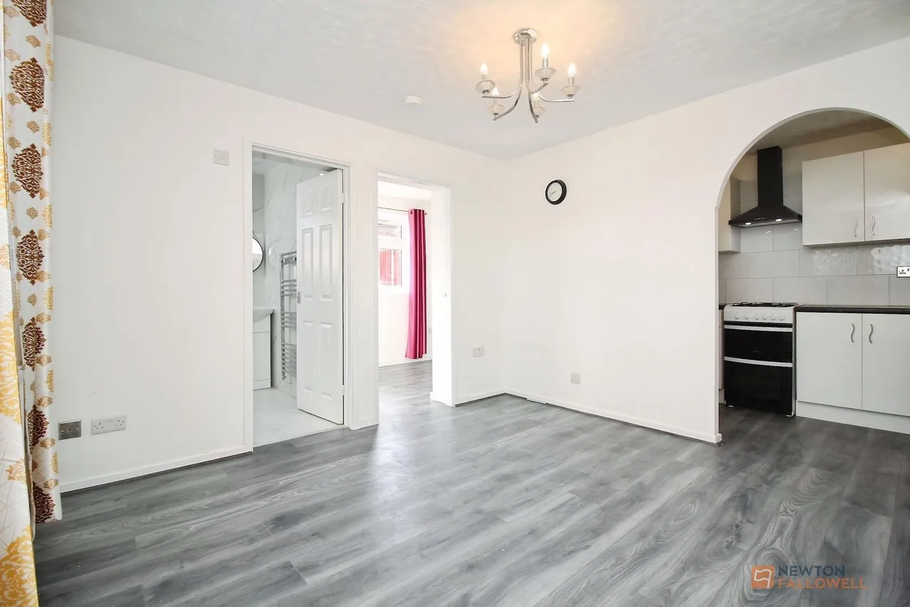 2 bed house for sale, Heatherbrook Road, Leicester, LE4