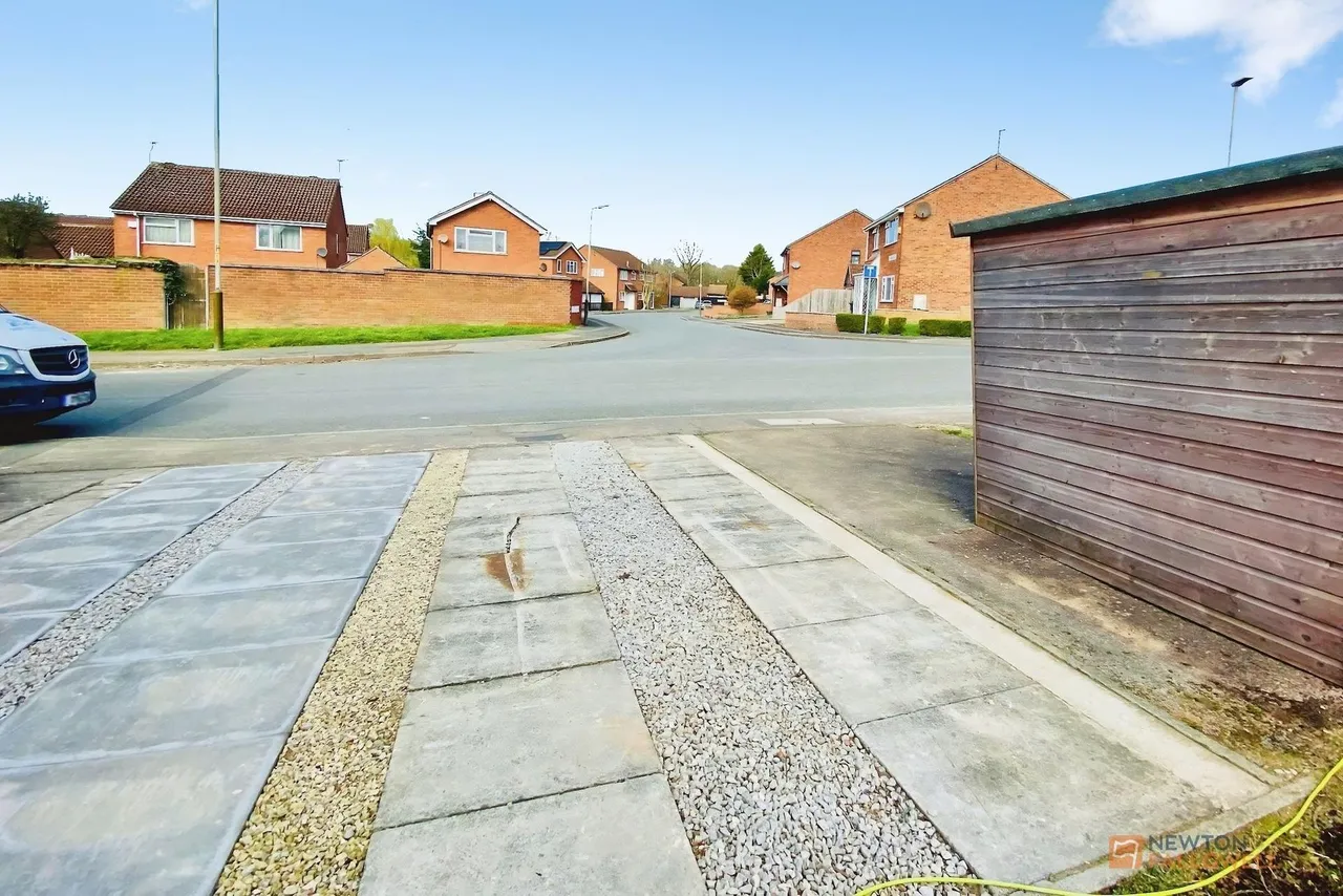 Heatherbrook Road, Leicester, LE4, photo 16