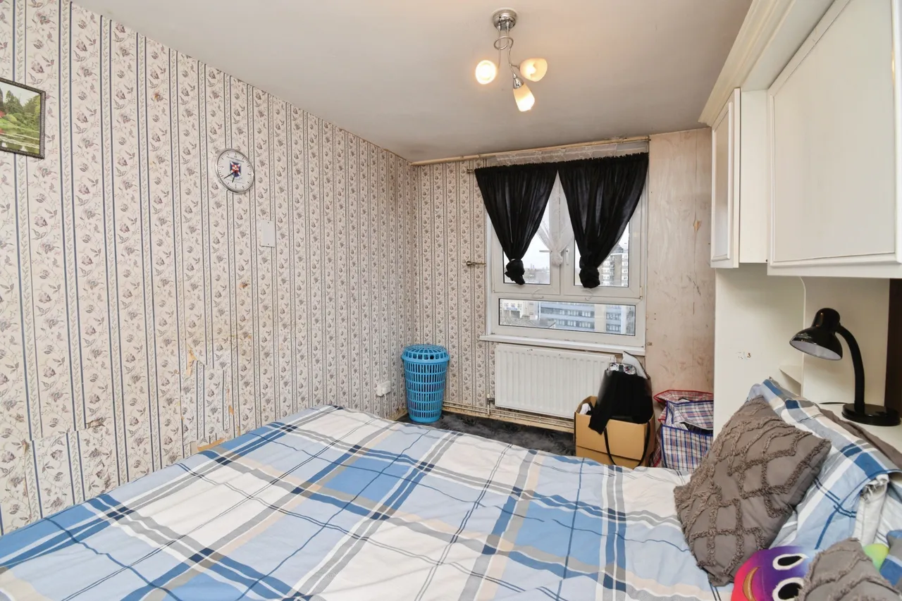 Boundary Road, London, E13, photo 19