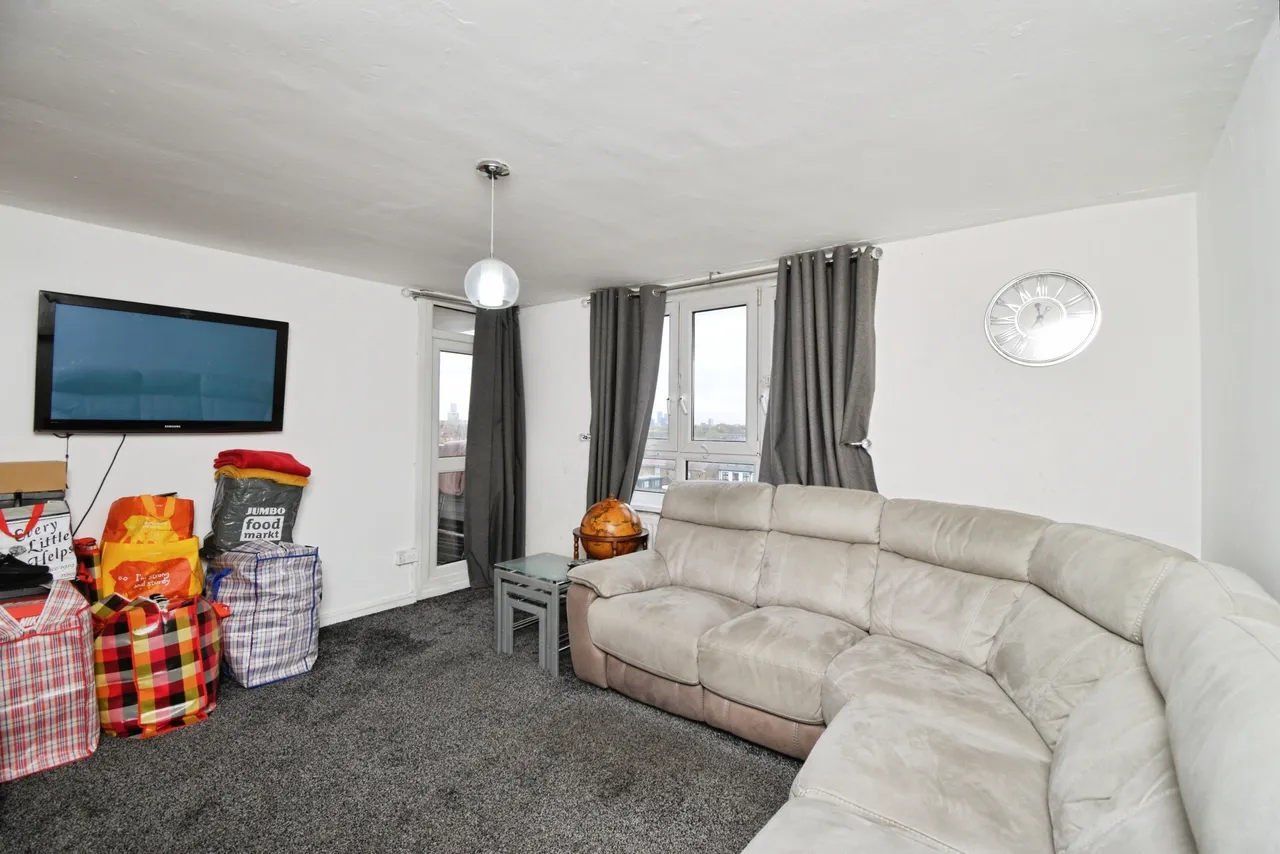 Boundary Road, London, E13, photo 11