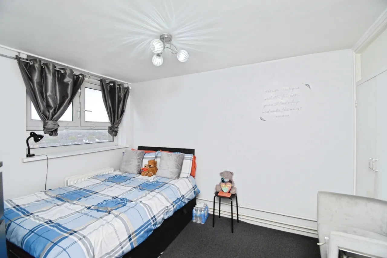 Boundary Road, London, E13, photo 17