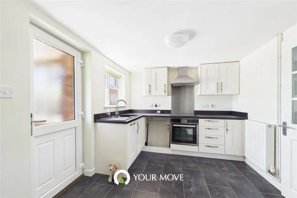 Hempnall Road, Woodton, NR35, photo 3