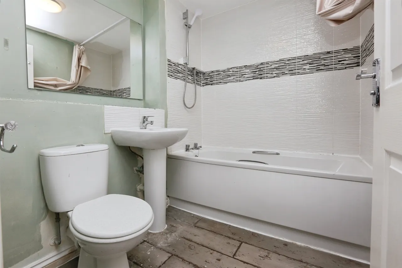 Blanchard Avenue, Gosport, PO13, photo 8
