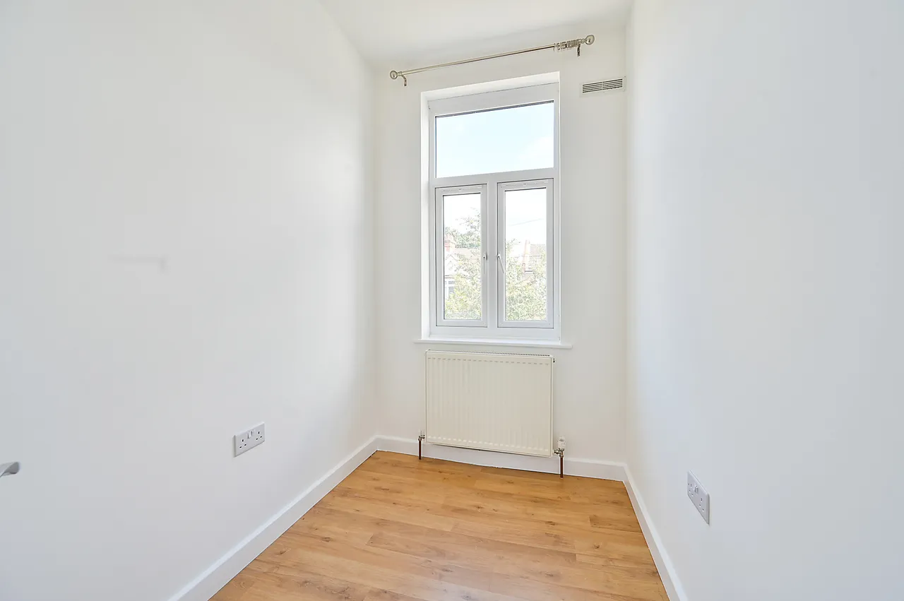 New Malden, KT3, photo 5