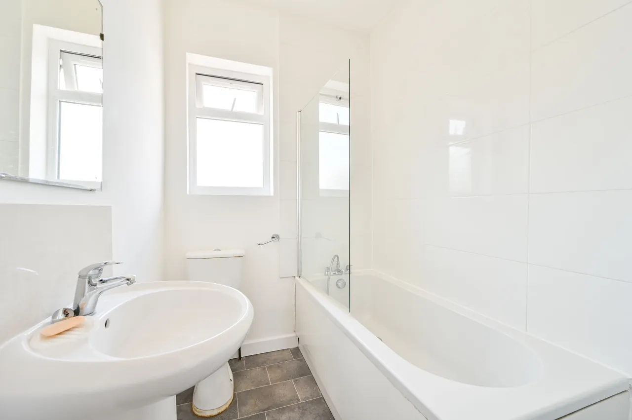 New Malden, KT3, photo 10