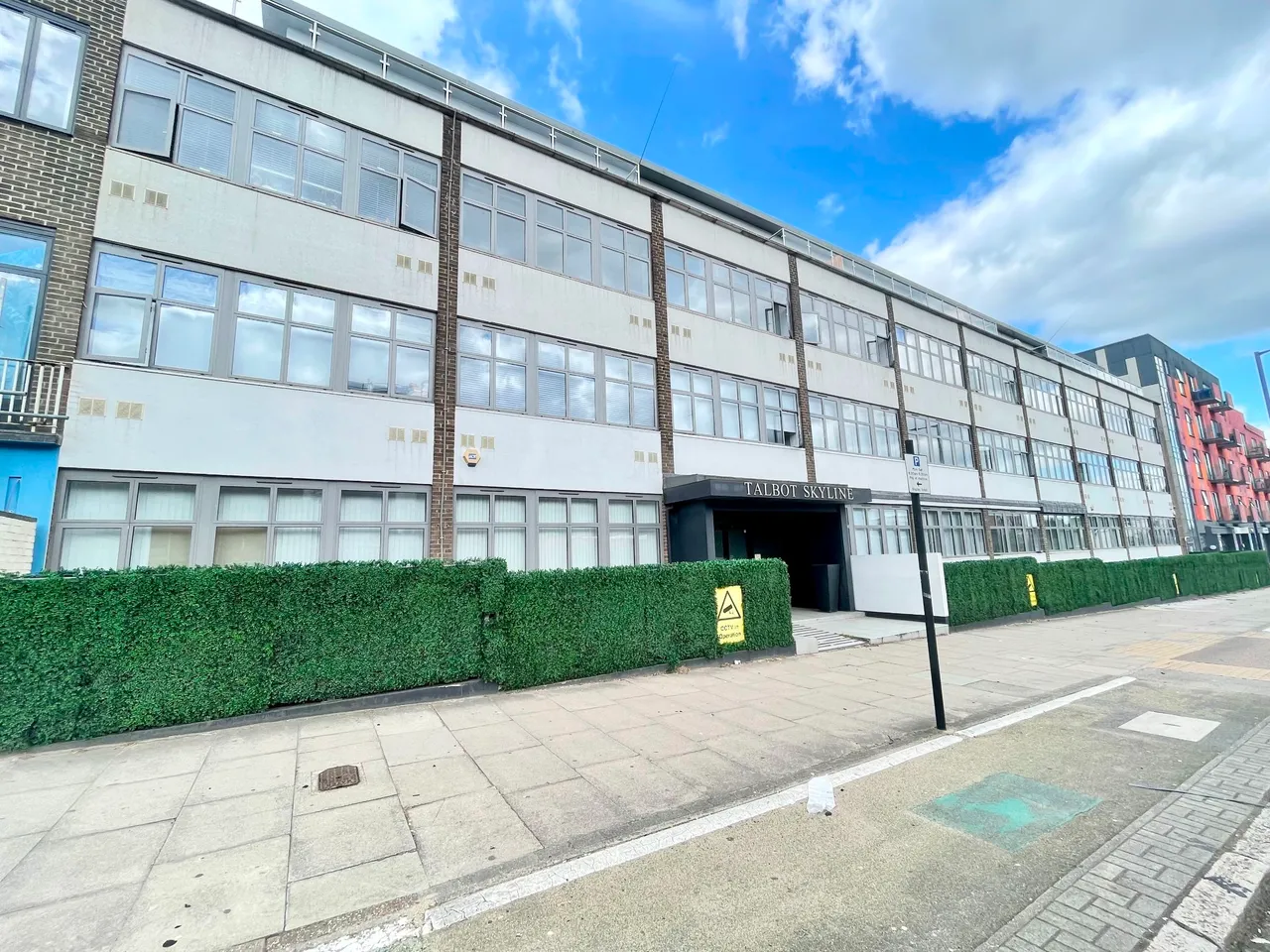 Talbot Skyline, Harrow, HA2, photo 8
