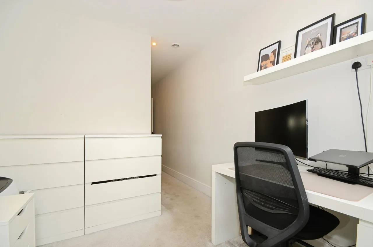 Field End Road, Ruislip, HA4, photo 7