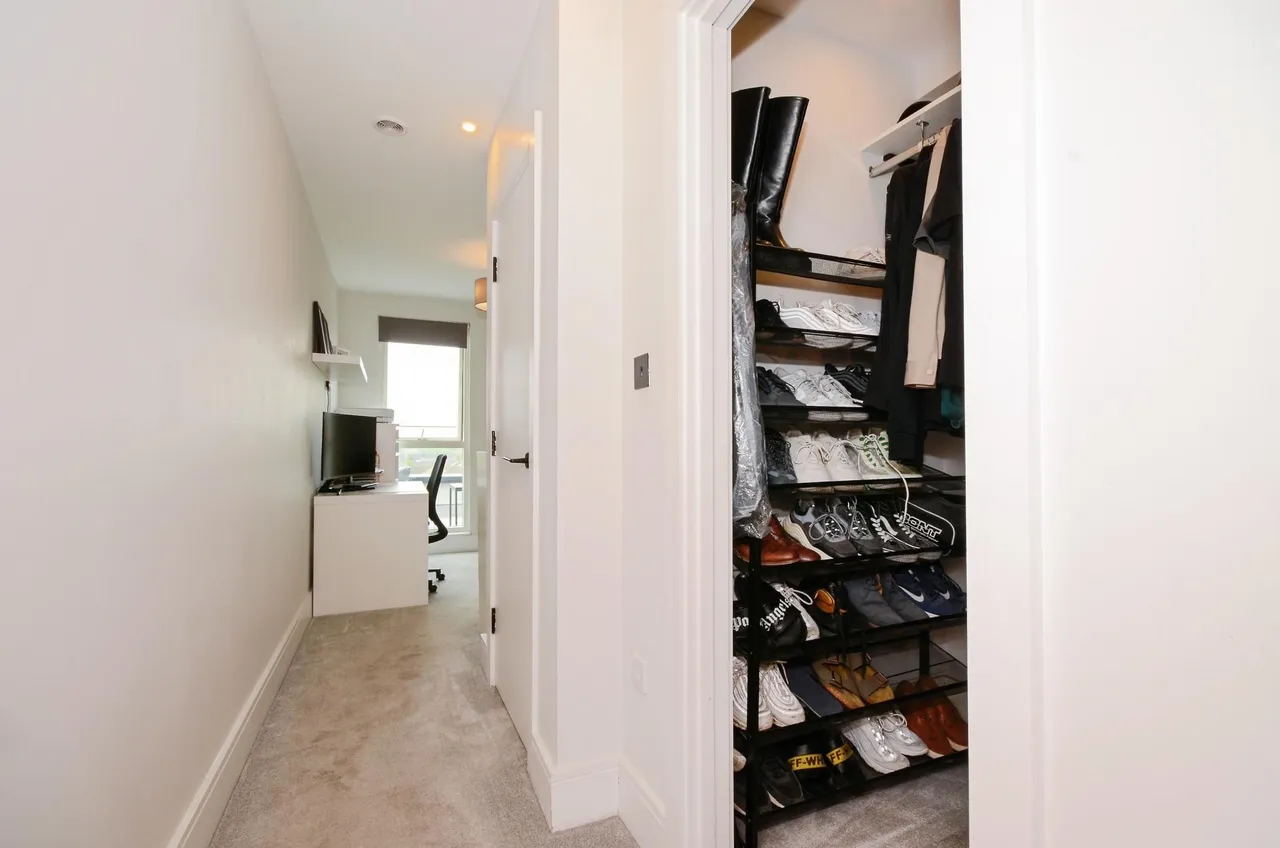 Field End Road, Ruislip, HA4, photo 8