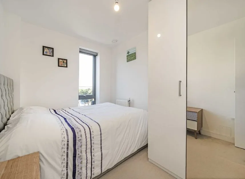 Neasden Lane, Harlesden, NW10, photo 6