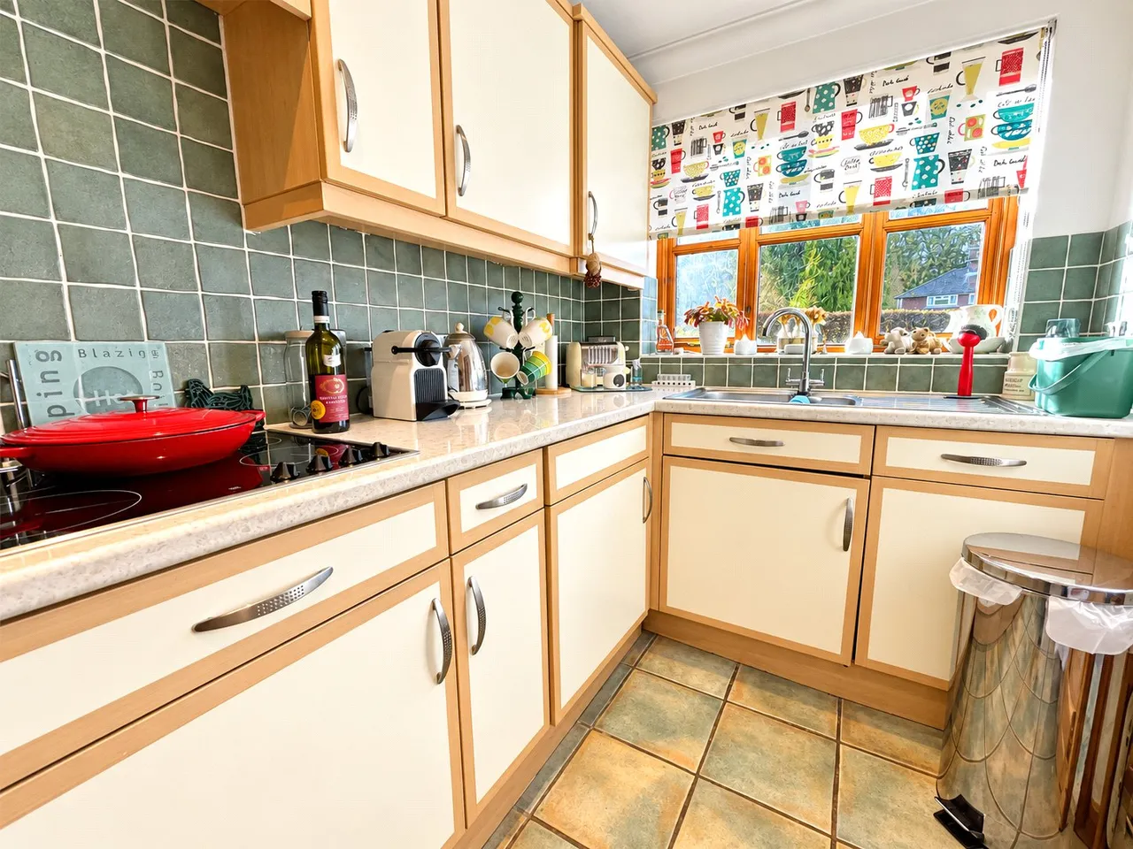 The Street, Hascombe, GU8, photo 6
