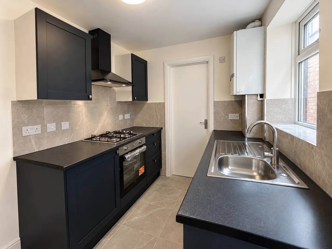 Terry Road, CV1, photo 3