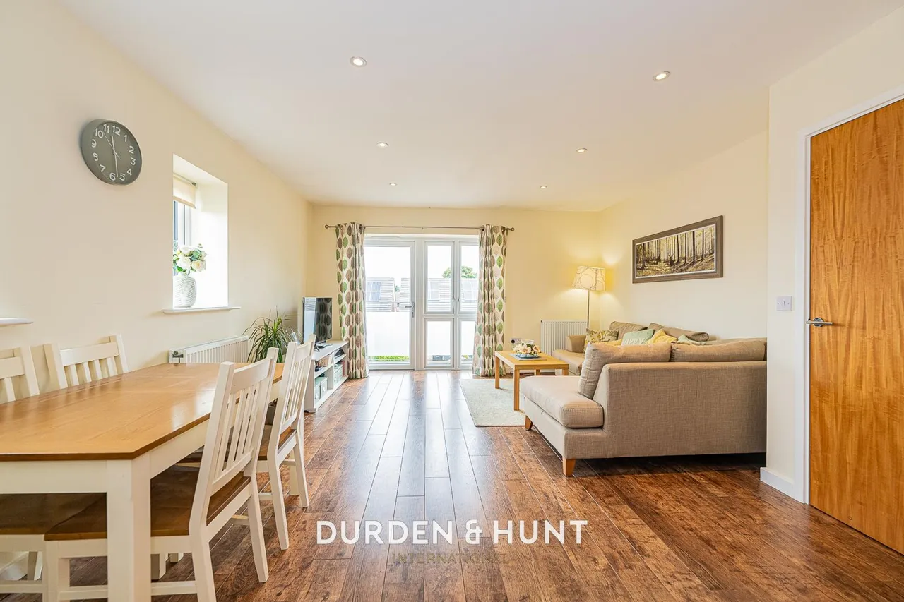 Dunningford Close, Hornchurch, RM12, photo 5