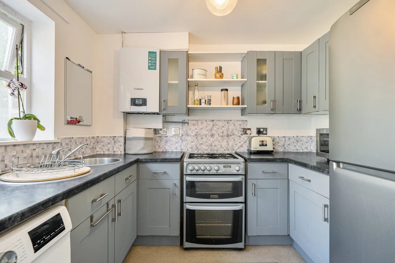 Henrietta Close, SE8, photo 13