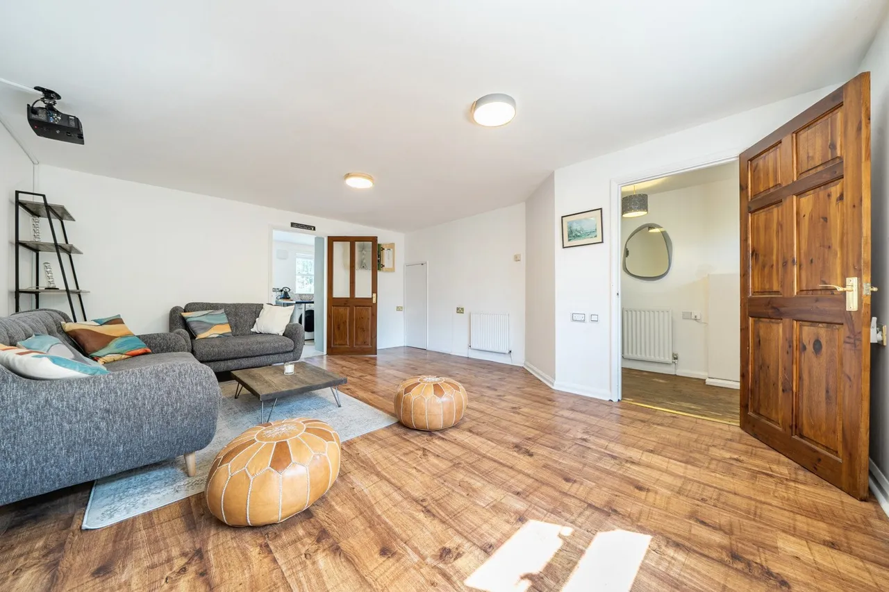 Henrietta Close, SE8, photo 16