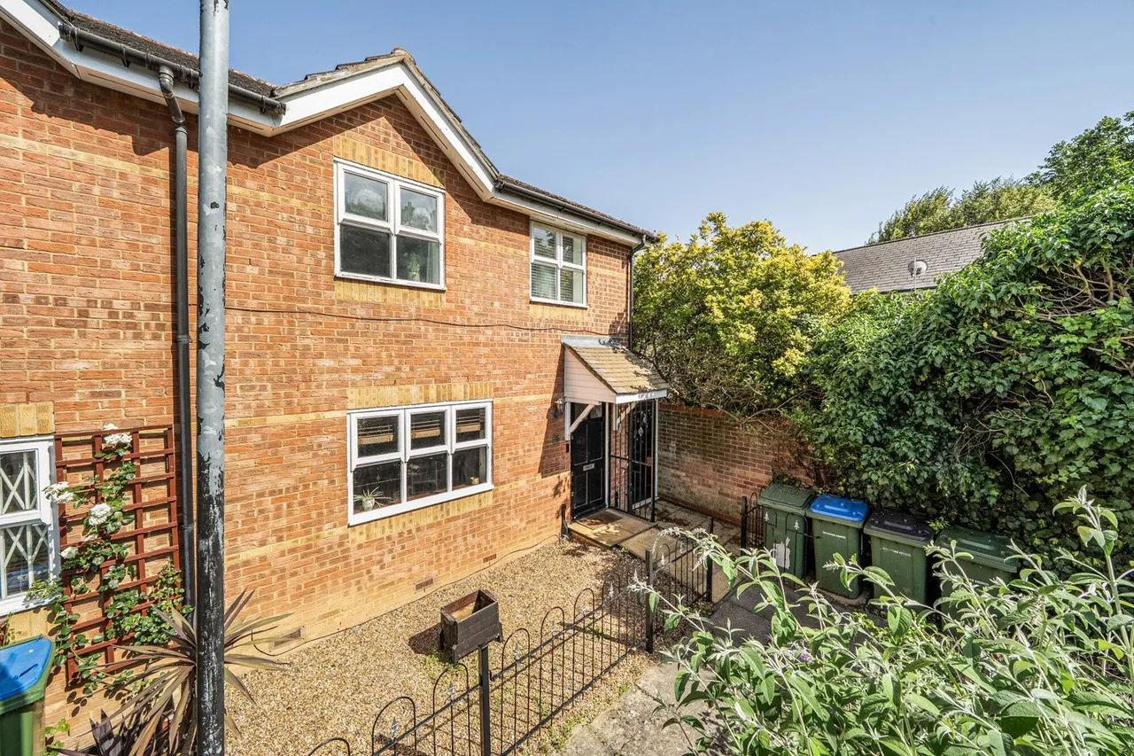 Henrietta Close, SE8, photo 22