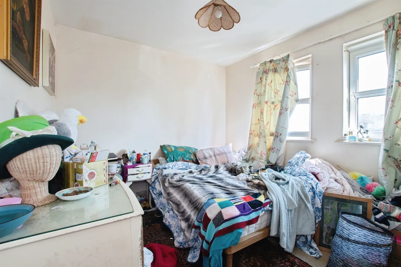 Cobham Road, Blandford Forum, DT11, photo 5
