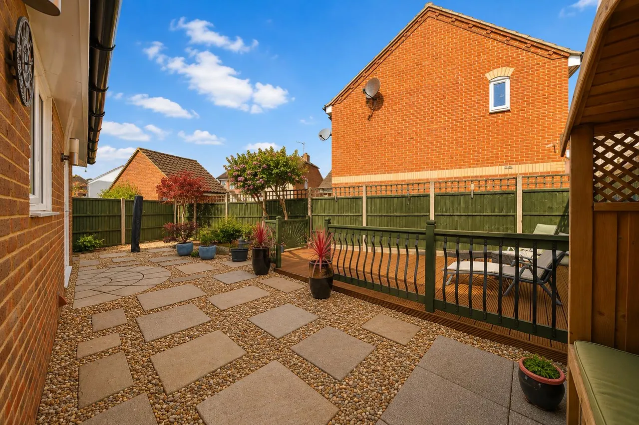 Hayfield, Stevenage, Herts, SG2 7JP, photo 11