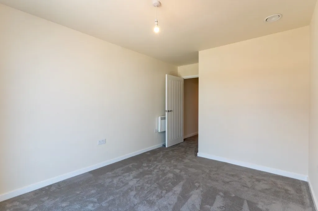 Henley Approach, Northfleet, DA11, photo 17