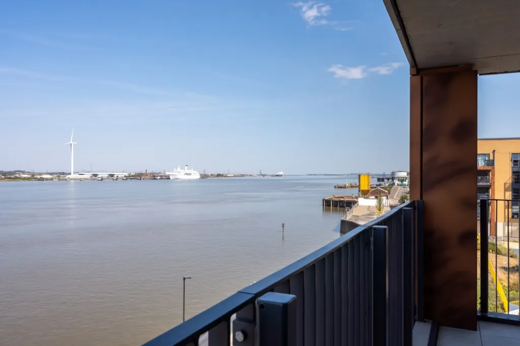 Henley Approach, Northfleet, DA11, photo 6