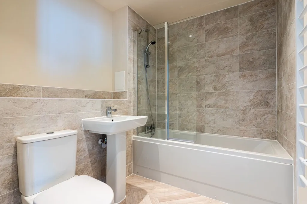 Henley Approach, Northfleet, DA11, photo 18