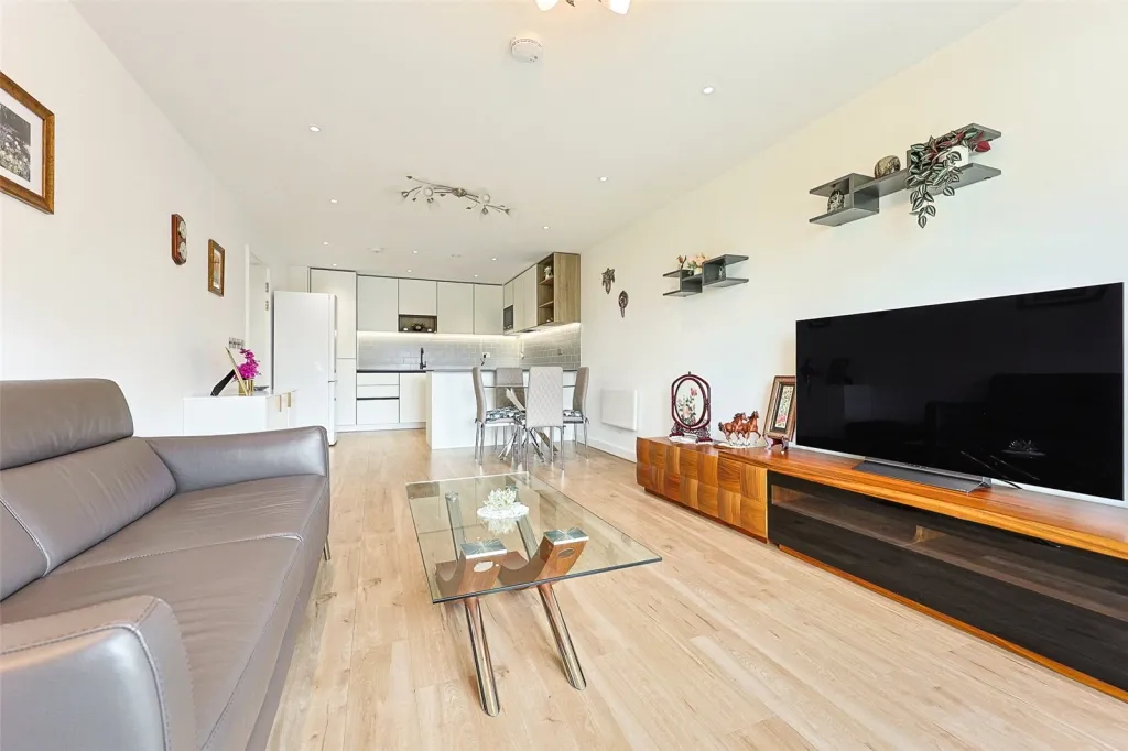 Beaufort Square, Beaufort Park, NW9, photo 11