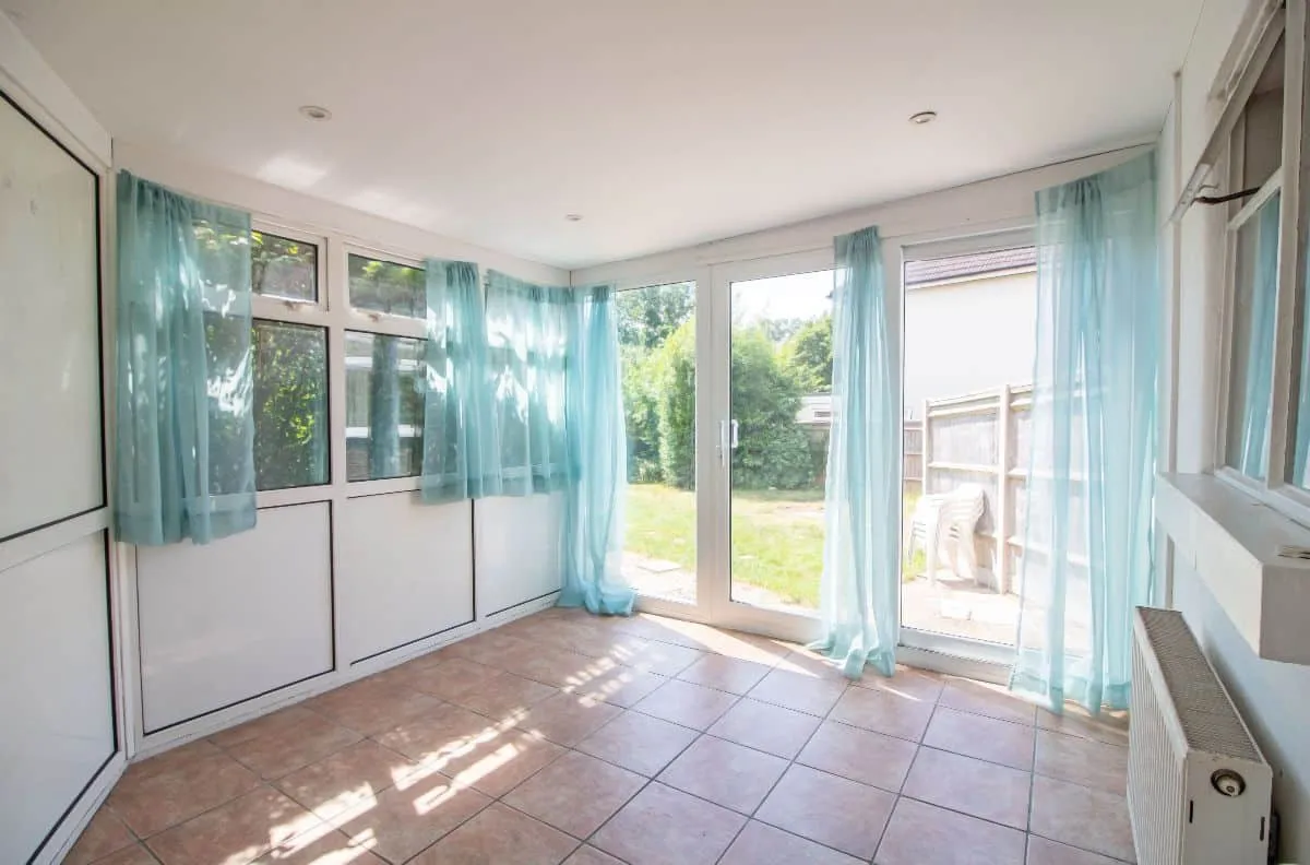 Lovedean Lane, Waterlooville, PO8 8HJ, photo 4