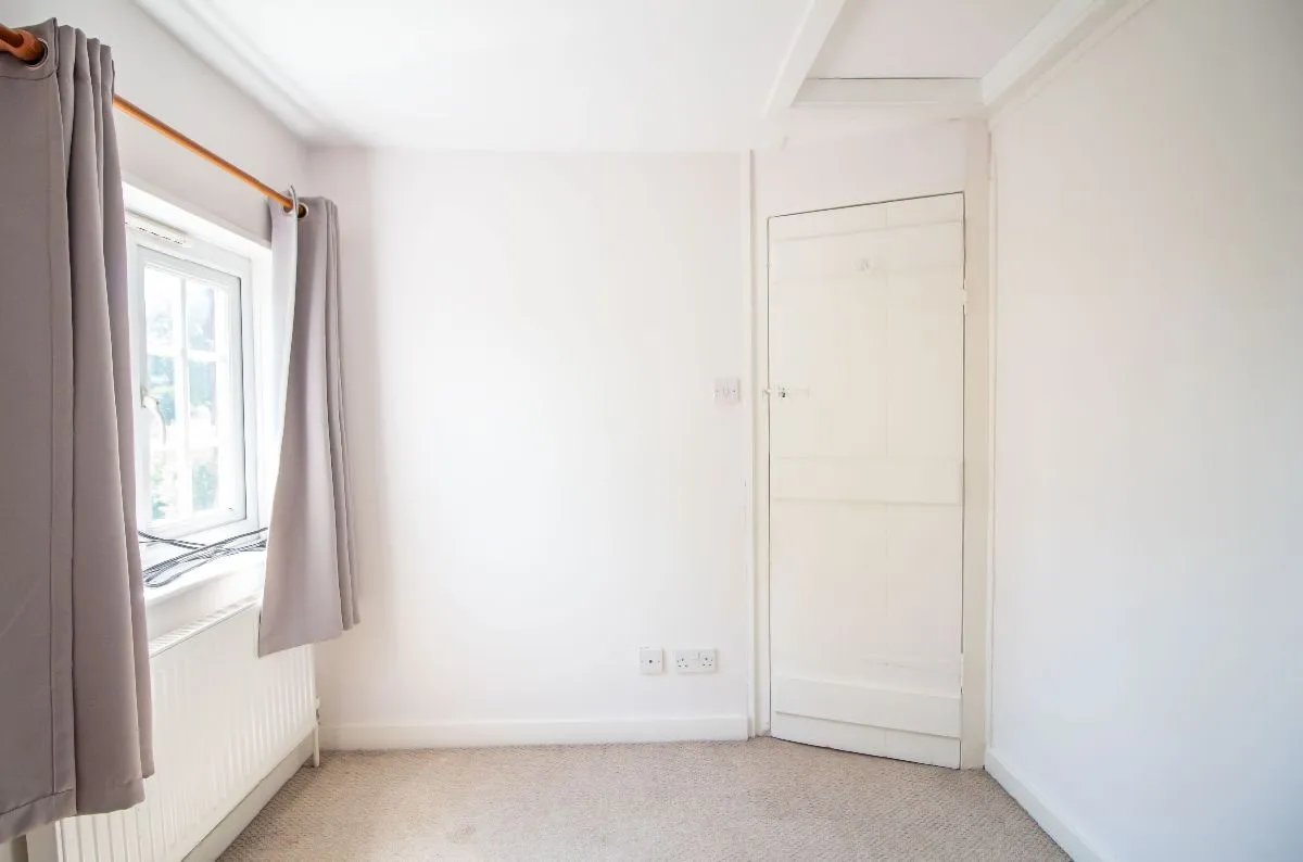 Lovedean Lane, Waterlooville, PO8 8HJ, photo 7