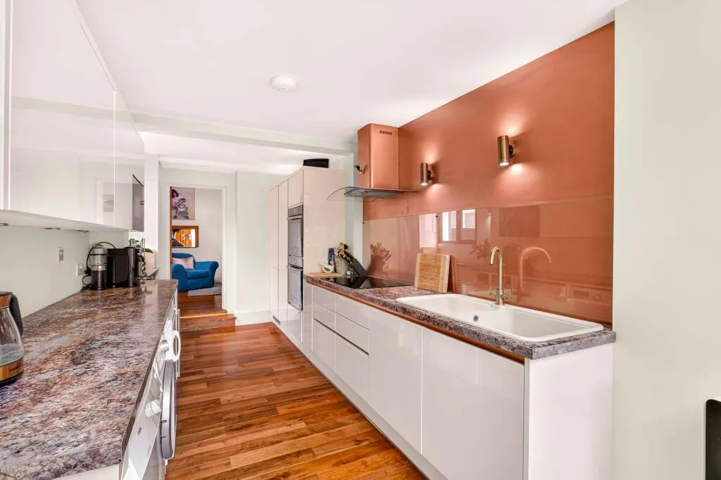 Reigate Road, Worthing, BN11, photo 13