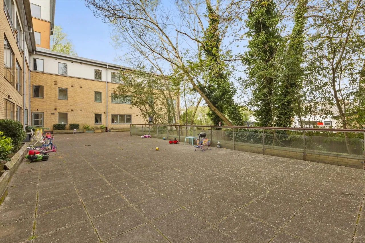Ryemead Boulevard, High Wycombe, HP11, photo 10