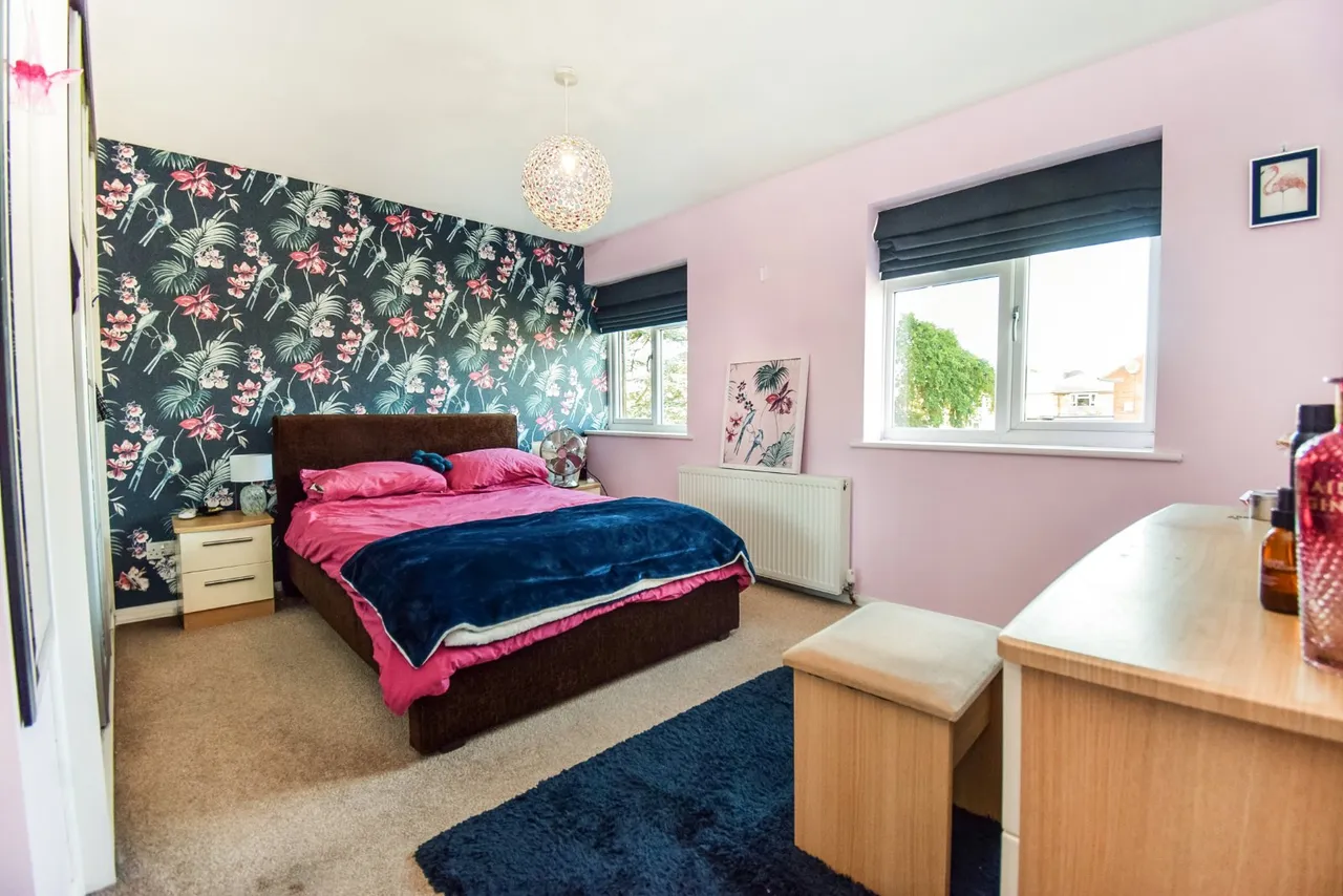 Devonshire Green, Farnham Royal, SL2, photo 6