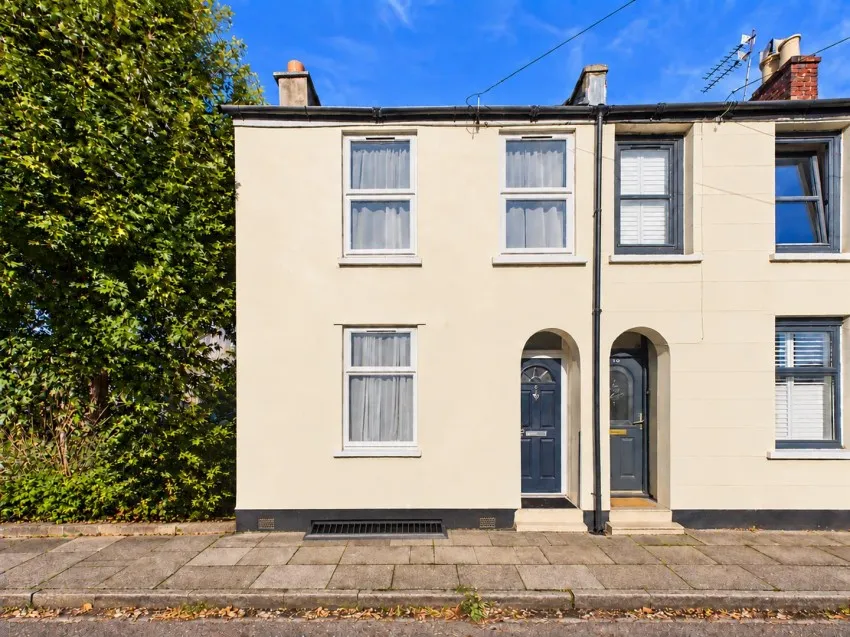 2 bed house for sale, Cleeveland Street, Cheltenham