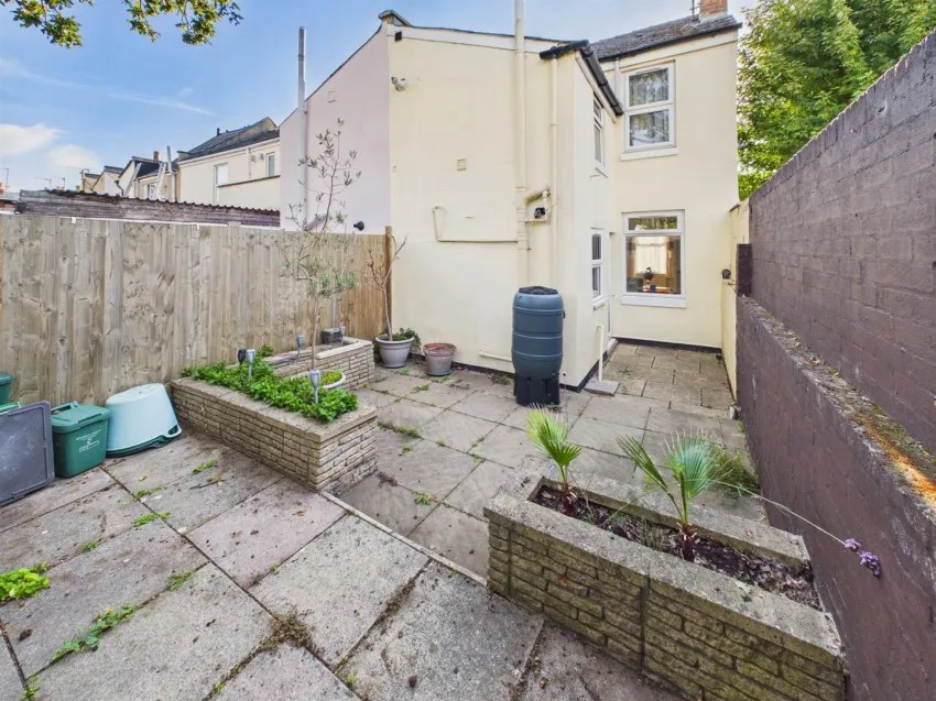 Cleeveland Street, Cheltenham, photo 13